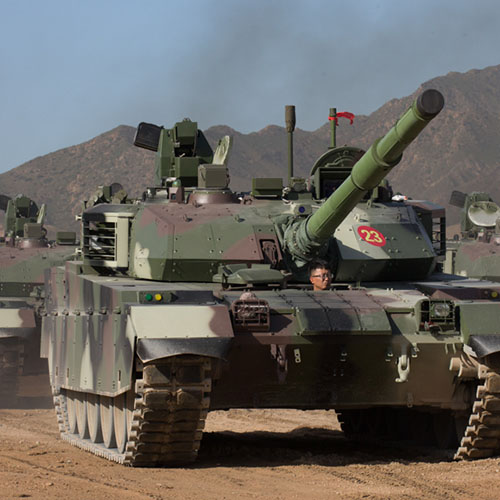 八發八中！兵器工業集團多款“裝甲與反裝甲”武器首次公開實彈射擊